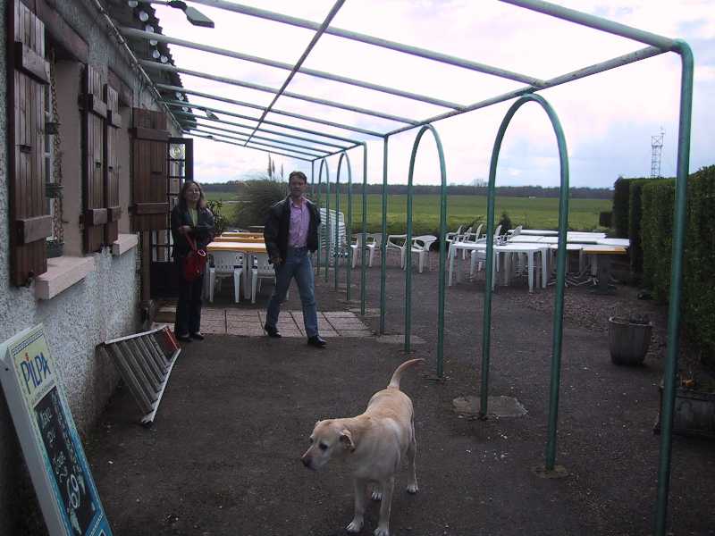 Chalon sur Saône Rene and Ruth exiting house