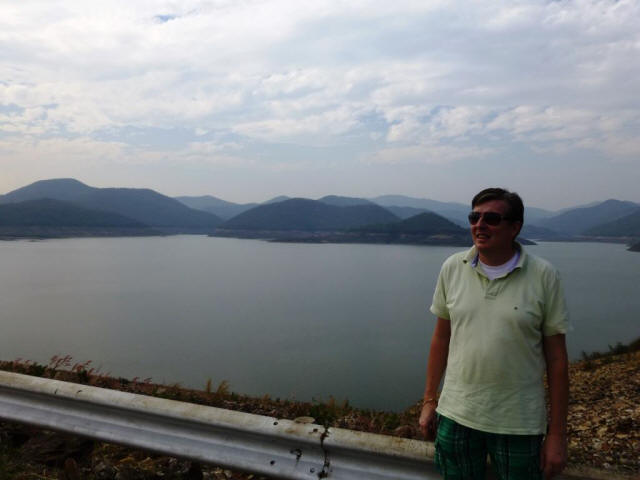 Chiang Rai Beat in front of water