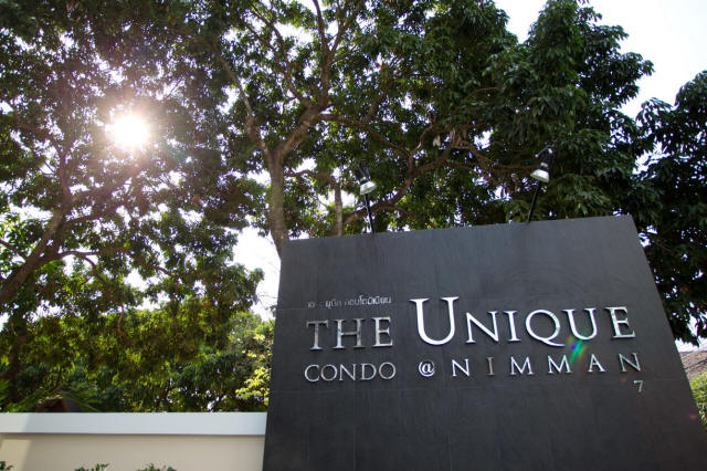 Nimman Condo Sign