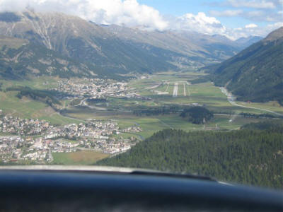 Cockpit View LSZS Final