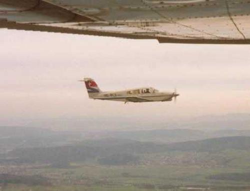 HB-PLV and HB-CGA formation flight