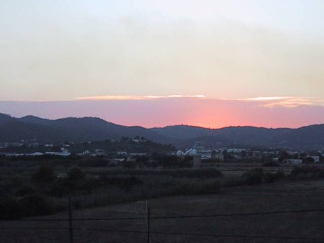 Hotel Lux Isla room 212 night