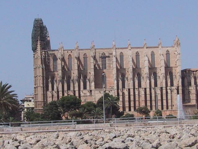 Palma de Mallorca LEPA Cathedral from side